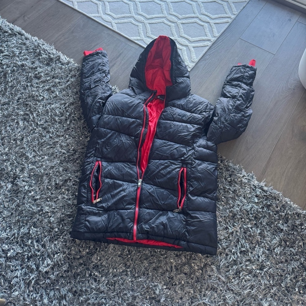 Spyder Boys Hooded Puffer Jacket Black & Red – Youth XL (18/20)